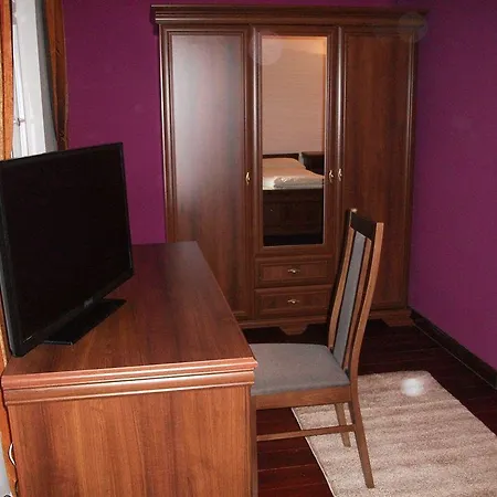 Adlernest Otel 3*