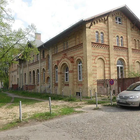 Adlernest Otel Berlin